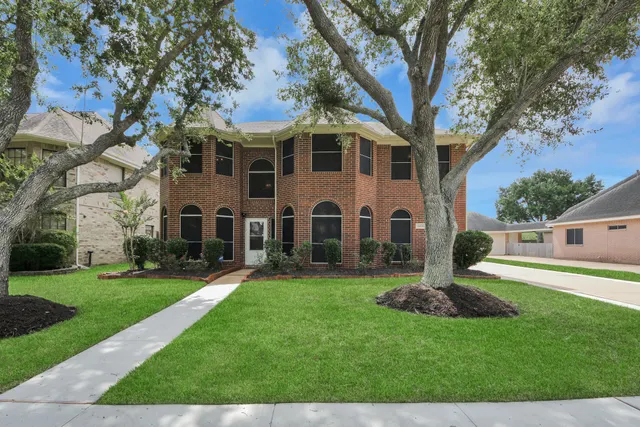 Popular Village Grove East Sec 03 Real Estate
