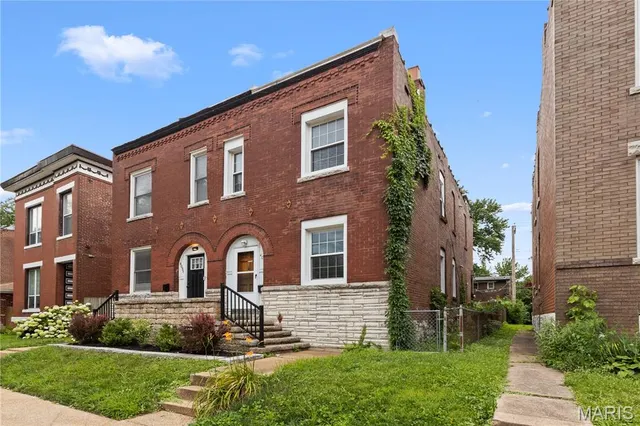 Popular Tyler Place Add Real Estate