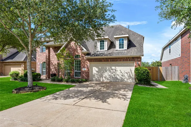 Popular Autumn Lakes Real Estate