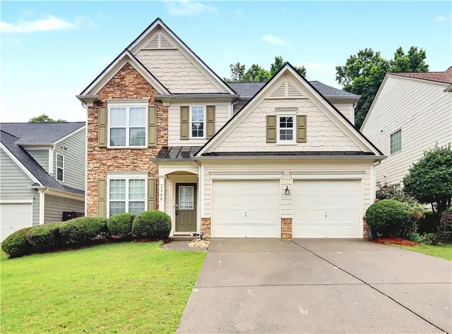 Popular Fieldstone Park Real Estate