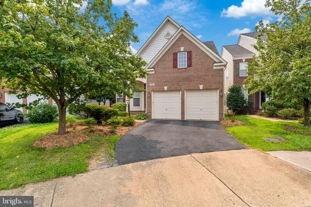 Popular Village At Lorton Valley Real Estate