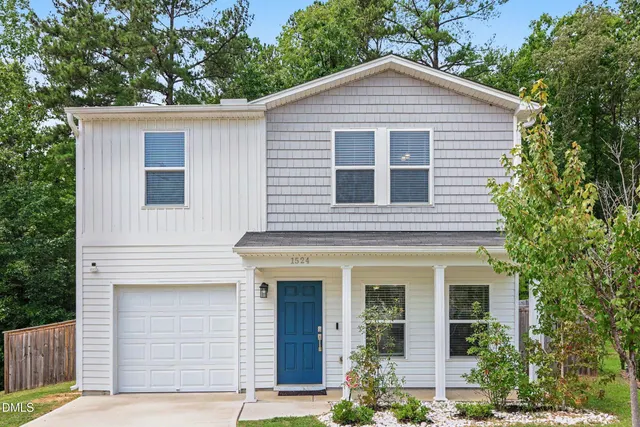 Cheap Farmington Woods Real Estate