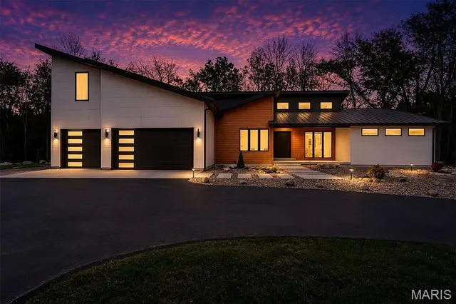Popular Assumption Valley Real Estate