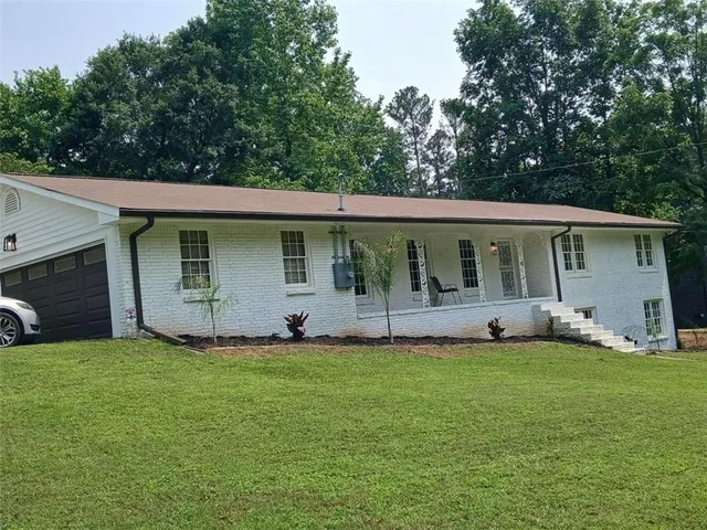 Popular Tyrone Forest Real Estate