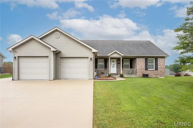 Popular Oak Creek Estate Real Estate