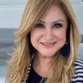 Ivette Flores Schmidt