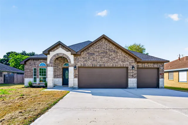 Popular Armstrong Real Estate
