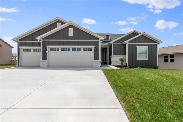 Popular Basehor Real Estate