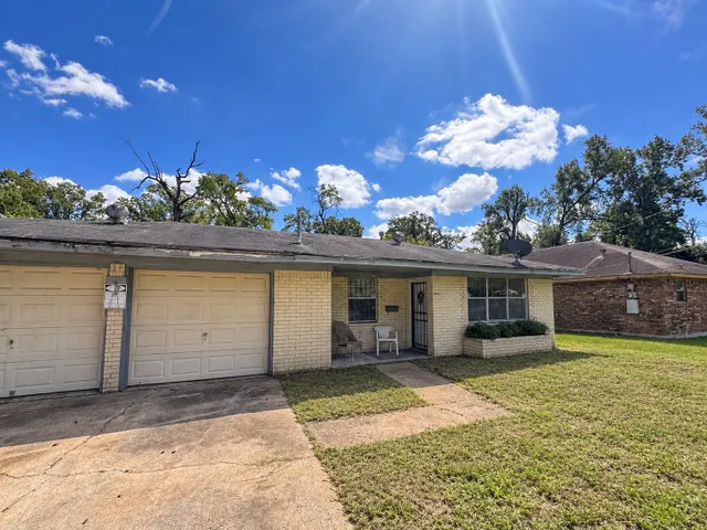 Cheap Barclay Place Sec 02 Real Estate