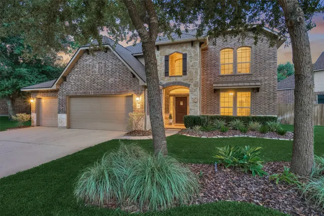 Expensive Woodforest 27 Real Estate