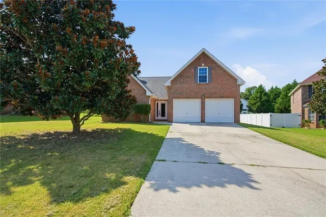 Popular Bristol Park Real Estate