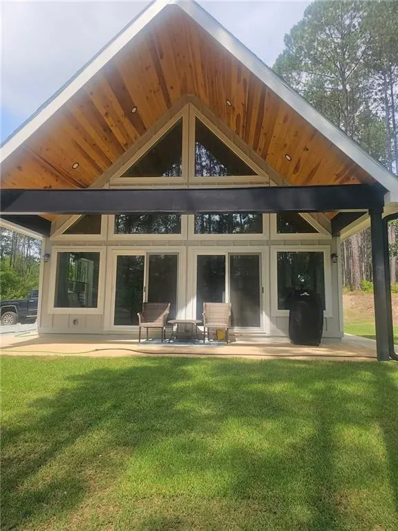 Popular Newtons Pointe Real Estate