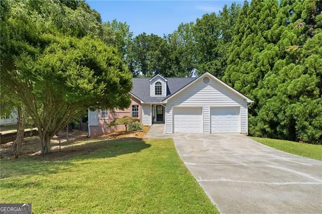 Popular Chimney Springs Real Estate