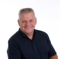 Bruce Nelson Photo