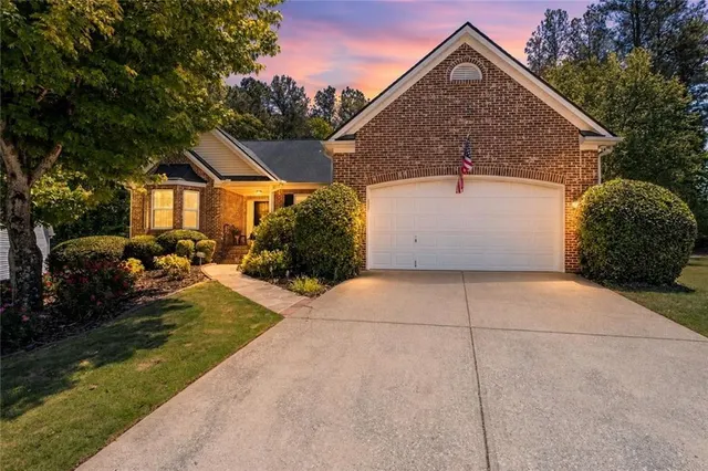 Popular STONELEIGH Real Estate