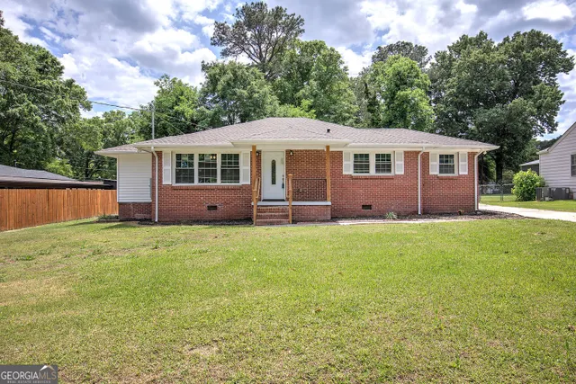 Expensive CHEROKEE ACRES - Real Estate