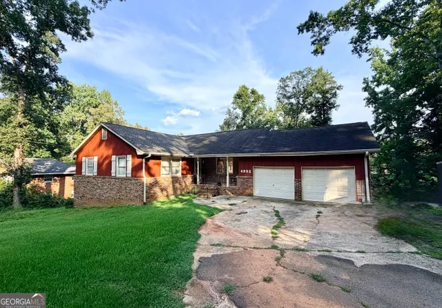 Expensive Green oak Estates Real Estate