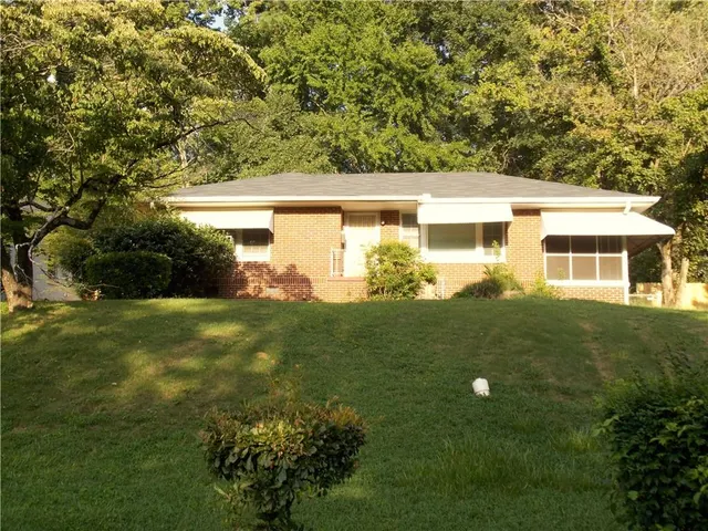 Cheap Eastwood Real Estate