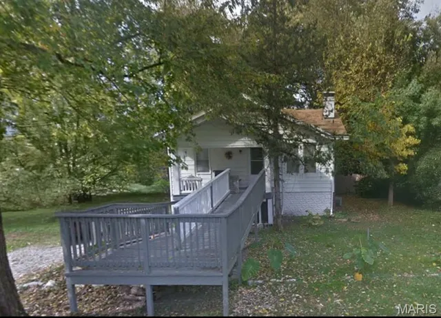 Popular Verlie Place Real Estate