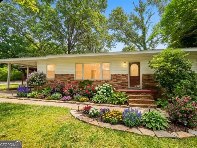 Popular Level Ridge Circle Real Estate