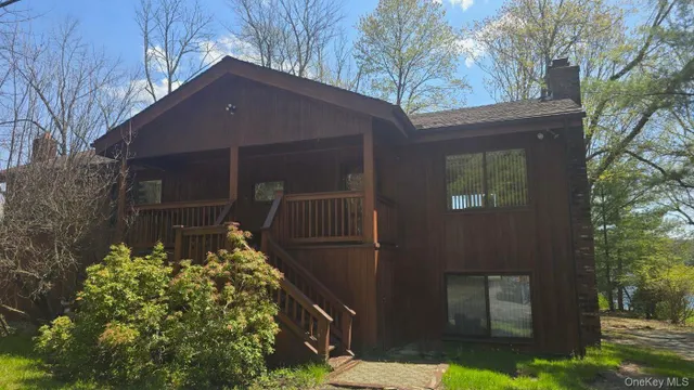 Popular Lake Joseph Real Estate