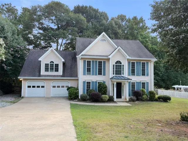 Popular Emerling Grove Real Estate