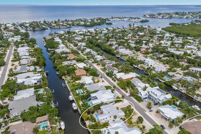 Popular BIMINI BAY ESTATES Real Estate
