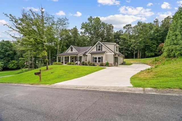 Popular Oak Meadows Real Estate