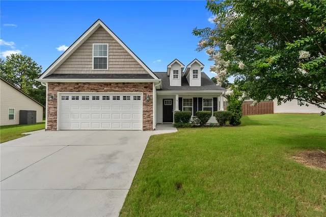 Popular Lexington Point Real Estate