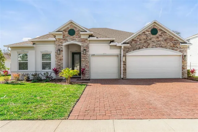 Cheap ELEGANT MANOR ESTATES Real Estate
