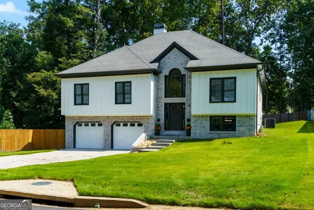 Expensive Blue Springs Real Estate