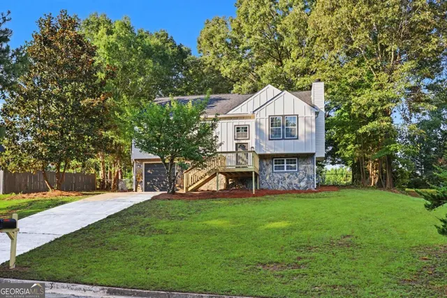 Expensive Amberwood Estates Real Estate