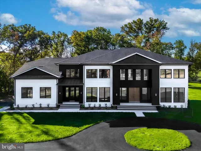 Expensive Oak Hill Real Estate
