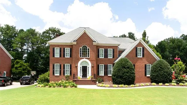 Popular Brookwood Manor Real Estate