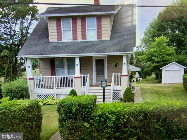 Cheap Cedar Lawn Real Estate
