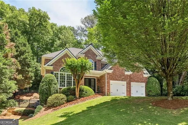 Popular Wieuca Trace Real Estate