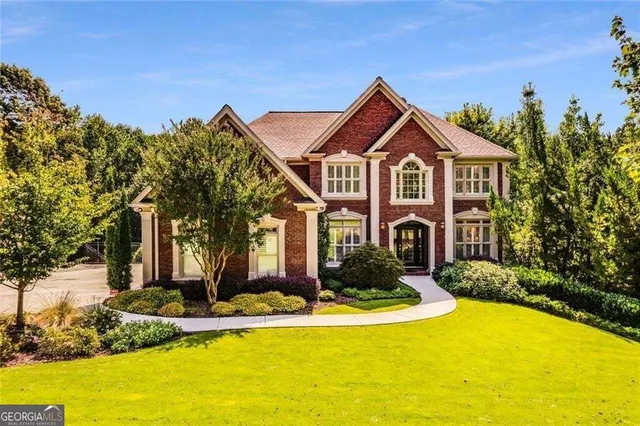 Expensive GRAND CASCADE Real Estate