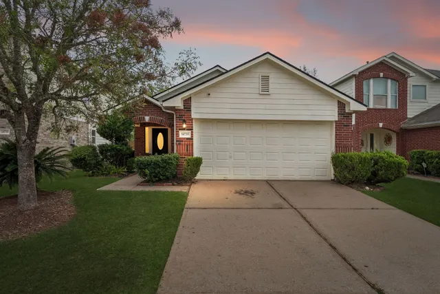 Cheap Cielo Real Estate