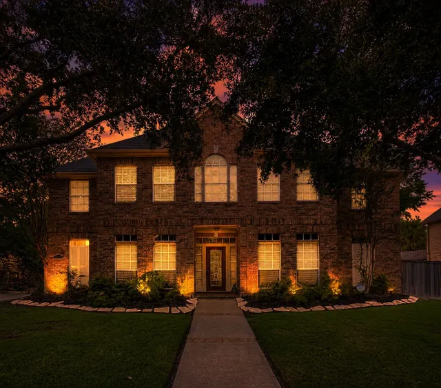 Popular Bay Oaks Sec 07 Real Estate