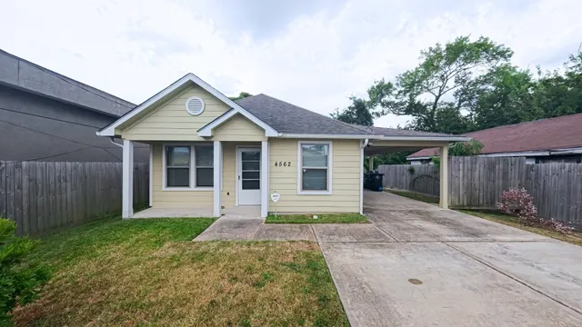 Popular East Sunnyside Court Sec 02 Real Estate