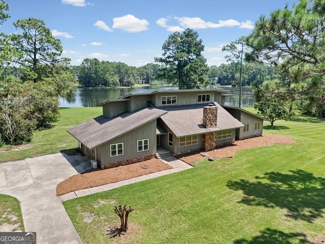 Popular Forest Lakes Real Estate