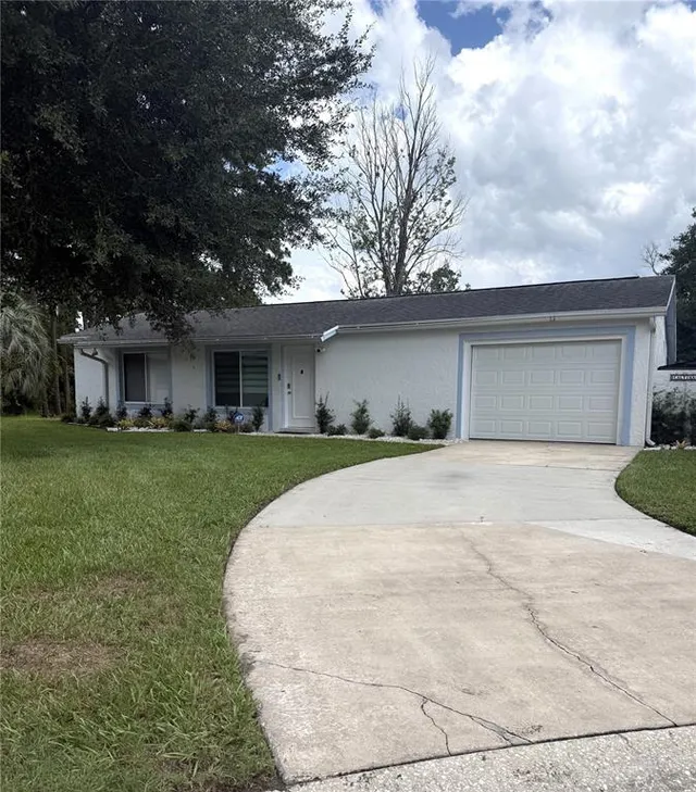 Cheap GREEN BRIAR VILLAGE Real Estate