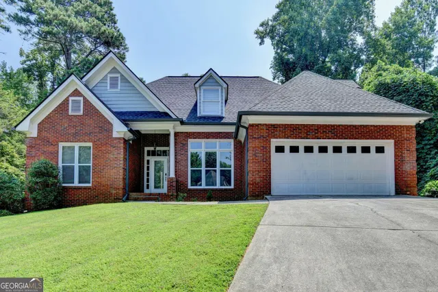 Expensive Elm Tree Real Estate