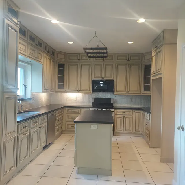 Popular Village Grove Sec 02-A Real Estate