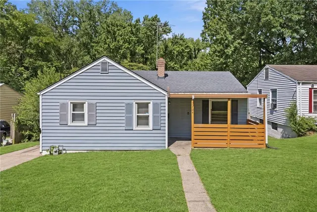 Popular Fairland View Real Estate