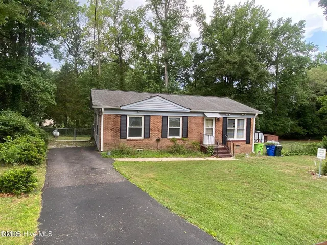 Cheap Bentley Woods Real Estate
