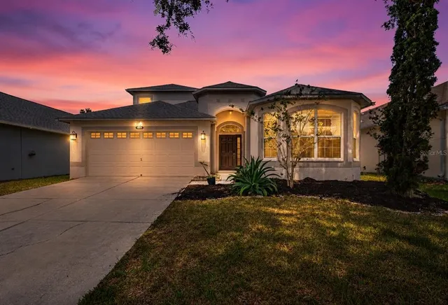 Popular ASBEL CRK PH 3 Real Estate