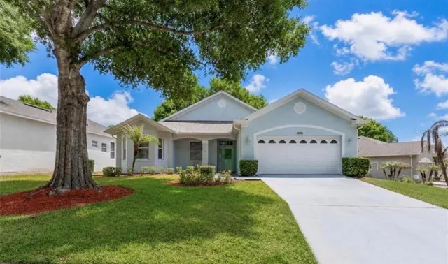 Popular REMINGTON AT KINGS RIDGE Real Estate