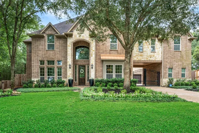 Popular Woodforest 04 Real Estate