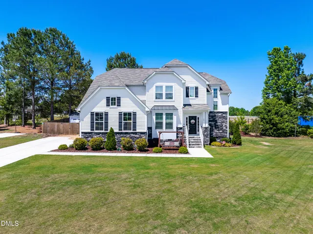 Popular Brighton Glen Real Estate